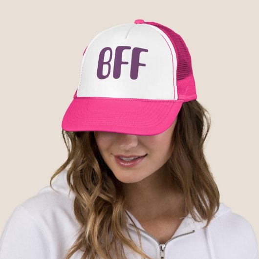 BFF TRUCKER PET (In situ)
