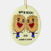 BFF's Rock Cartoon Keramisch Ornament (Rechts)
