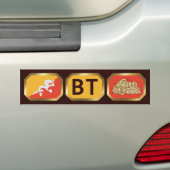 Bhutan Vlag Kaart Code Bumpersticker (Op auto)