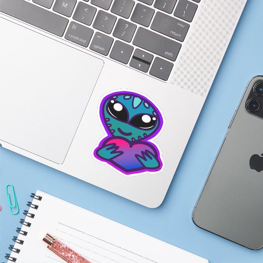 Bi Pride Alien Sticker (Laptop met iPhone)