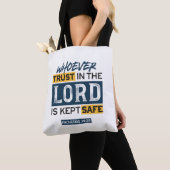 Bible Quote Art - Proverbs 29:25 Trust in God Tote Bag (Dichtbij)