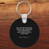 Bible Verse Galatian 6_7 Funny Meme Viral Christia Sleutelhanger (Voorkant)