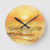 Bible Verse Personalized Sunrise Ocean Wall Clock Ronde Klok (Voorkant)