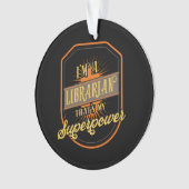 Bibliothecaris Ornament (voorkant)