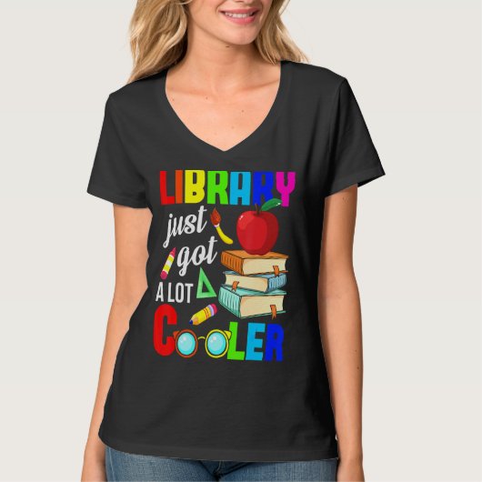 Bibliotheek heeft net veel koeler terug naar schoo t-shirt (Voorkant)