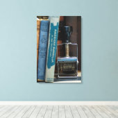 Bibliotheekdatumstempel Canvas Afdruk (Insitu (Houten vloer))