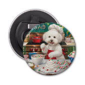 Bichon Frise Holiday Baking: Feestelijke Kerst Button Flesopener (Voorkant)