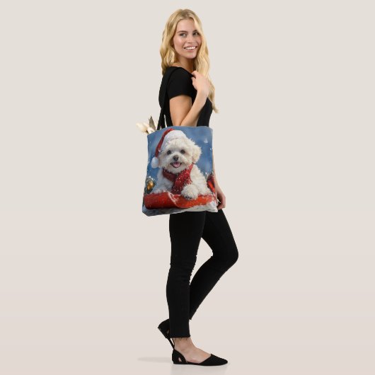 Bichon Frise Hond in Sledge Laat het Sneeuw Kerstm Tote Bag (Op model)