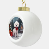 Bichon Frise Hond in Sneeuw Kerstmis Keramische Bal Ornament (Rechts)