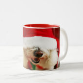 Bichon Frise pupil met kerstkleed Tweekleurige Koffiemok (Voorkant rechts)