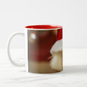 Bichon Frise pupil met kerstkleed Tweekleurige Koffiemok (Links)