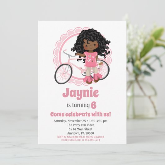 Bicycle Girl Birthday Uitnodiging Afrikaans-Amerik (Staand voorkant)