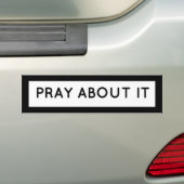 Bid erover bumpersticker (Op auto)
