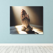 Bidden met de handen in de zon canvas afdruk (Insitu (Houten vloer))