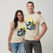 Biddende Mantis Ontmoet De Grote Golf – Unieke Kai T-shirt (Unisex)