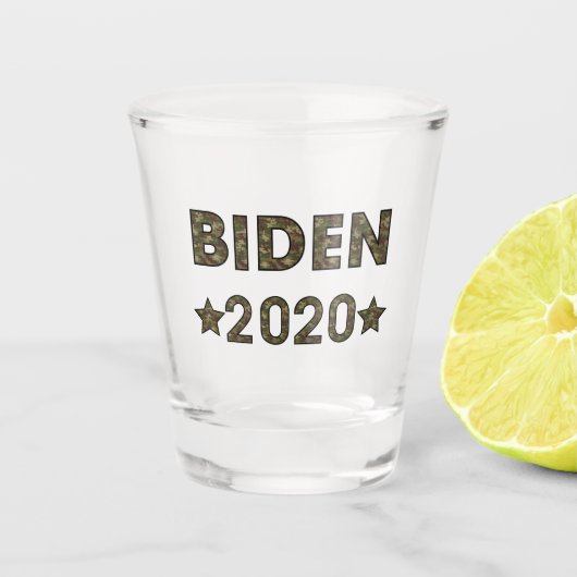 Biden 2020 camouflage campagne shot glas (Voorkant)