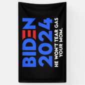 Biden 2024 Hij laat je moeder geen gas scheuren Spandoek (Verticaal)