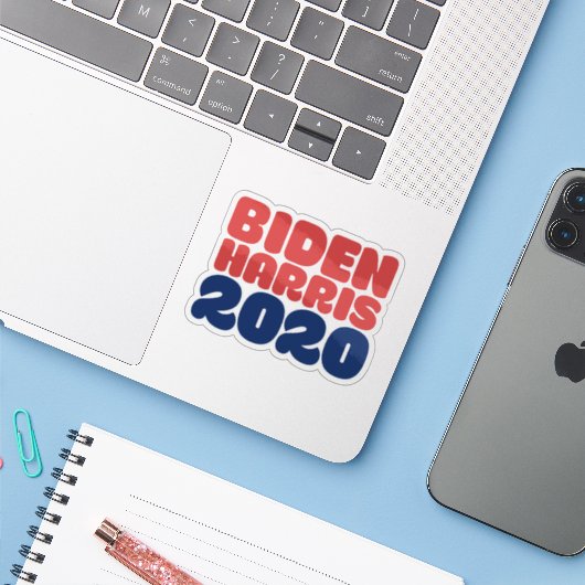 Biden Harris 2020 Joe Biden Kamala Harris 2020 Sticker (Laptop met iPhone)