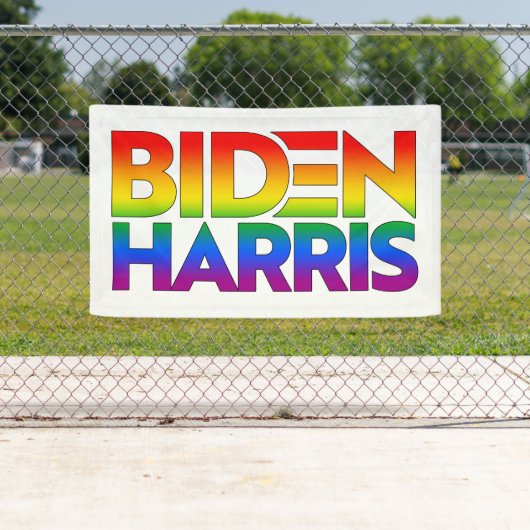 Biden Harris Trots Regenboog Spandoek (Insitu)