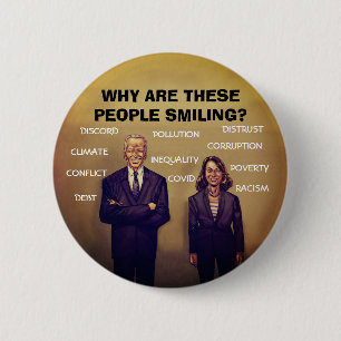 Biden / Harris: Waarom glimlachen ze? Ronde Button 5,7 Cm