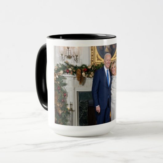 Biden State of the Christmas Union Mok (Voorkant links)