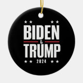 Biden Trump 2024 Grappige verkiezing Presidentiële Keramisch Ornament (Voorkant)