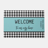 Bienvenida Boerderij Black Buffalo Plaid -Verde az Deurmat (Voorkant)