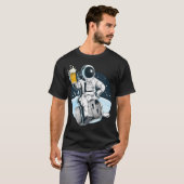 Bier Drink astronaut - Grappig Lager Alcohol T-shirt (Voorkant volledig)
