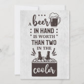 Bier drinkt een biertje in de hand is de moeite wa kaart (Voorkant)