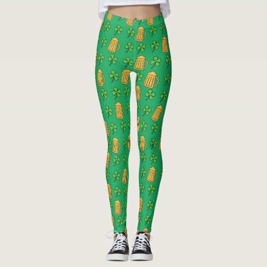 Bier en Lucky Clover Patroon St Patrick's Day Leggings (Voorkant)
