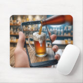 Bier in de smartphone muismat (Met muis)