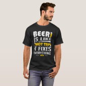 Bier is als ducttape, het fixeert alles op shirt (Voorkant volledig)