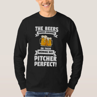 Bieren zagen er op hun trouwdag Pitcher prachtig u T-shirt