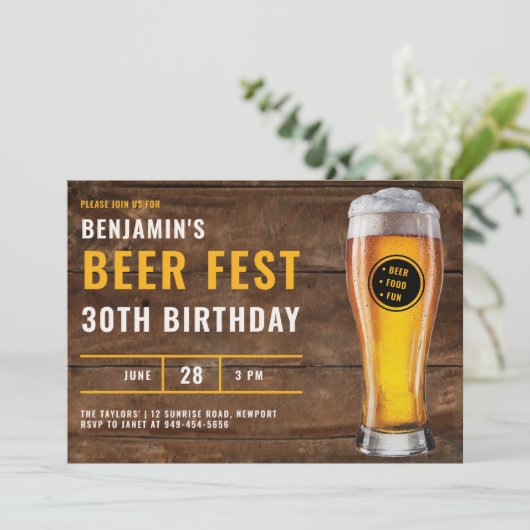 Bierfeest Mannen rustieke houten achtertuin 30e ve Kaart (Staand voorkant)