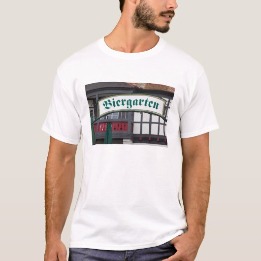 Biergarten bord, Duitsland T-shirt (Voorkant)