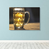 Bierglas drank close-up, India Canvas Afdruk (Insitu (Houten vloer))
