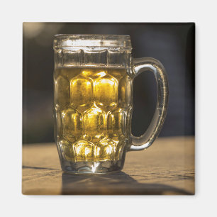 Bierglas drank close-up, India Magneet