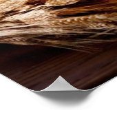 Biervat met een bierbril op een houten tafel poster (Hoek)