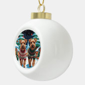 Biewer Terrier Dogs Christmas Snow Holiday Keramische Bal Ornament (Rechts)