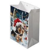 Biewer Terrier Hond Winter Wonderland Kerstvreugde Medium Cadeauzakje (Voorkant Gekanteld)