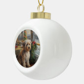 Biewer Terrier Kerstcruise: Pawsome Holiday Keramische Bal Ornament (Rechts)