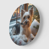 Biewer Terrier With Christmas Lights Holiday Grote Klok (Hoek)