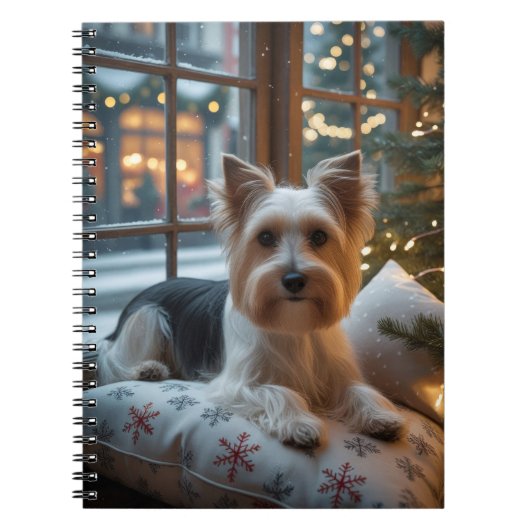 Biewer Terrier With Christmas Lights Holiday Notitieboek (Voorkant)