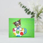 Biewer Yorkie Polka Dot Cup Groen Briefkaart (Staand voorkant)