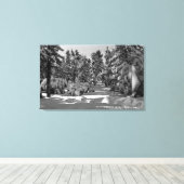 Big Beer Lake, CA in het Winter Snow Uitzicht Canvas Afdruk (Insitu (Houten vloer))