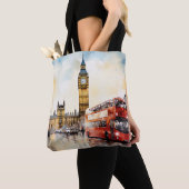 Big Ben en rode bus in Londen Tote Bag (Dichtbij)
