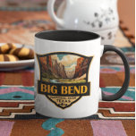 Big Bend National Park Illustratie Retro Badge Mok<br><div class="desc">Big Bend  vectorontwerp. Het Big Bend National Park ligt in het zuidwesten van Texas en omvat de hele bergketen Chisos en een grote watje van de Chihuahuan woestijn.</div>