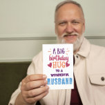 Big Birthday Hug Aangepaste Verjaardag Kaart voor<br><div class="desc">Show je man hoeveel hij voor je betekent met deze levendige en oprechte verjaardagskaart! Met de gedurfde boodschap "A Big Birthday Hug to a Wonderful Husband" op de voorkant, is het een perfecte manier om zijn speciale dag te vieren. De achterkant bevat een aanpasbare ruimte waar je zijn naam in...</div>