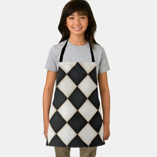 Big Black & Antiek White Diamonds Small Schort (Insitu)