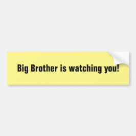 Big Brother kijkt naar je bumper sticker